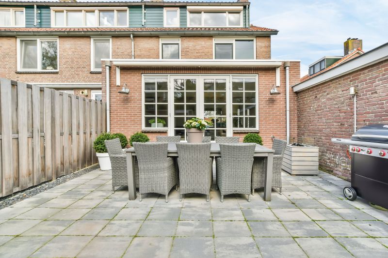 Outdoor Patio with Tile Finish